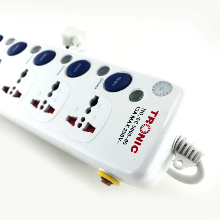 4-Way Universal Extension Socket with Individual Switches 3M (EC 5003-05)
