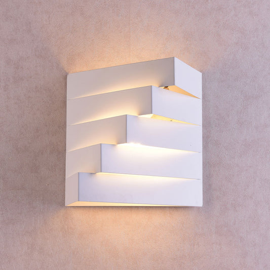 Creative Triangle Geometry Wall Lamp (LP 2705-WH)