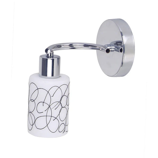 Silver Wall Lamp with Decorative Patterned Glass Shade (PL 7048-27-01-SI)