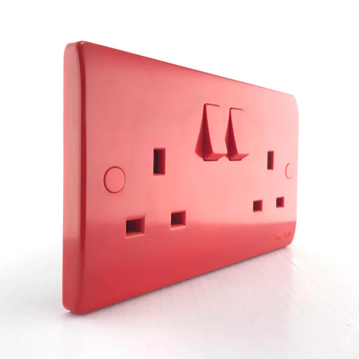 Twin Red Standard Socket (TR5213R)